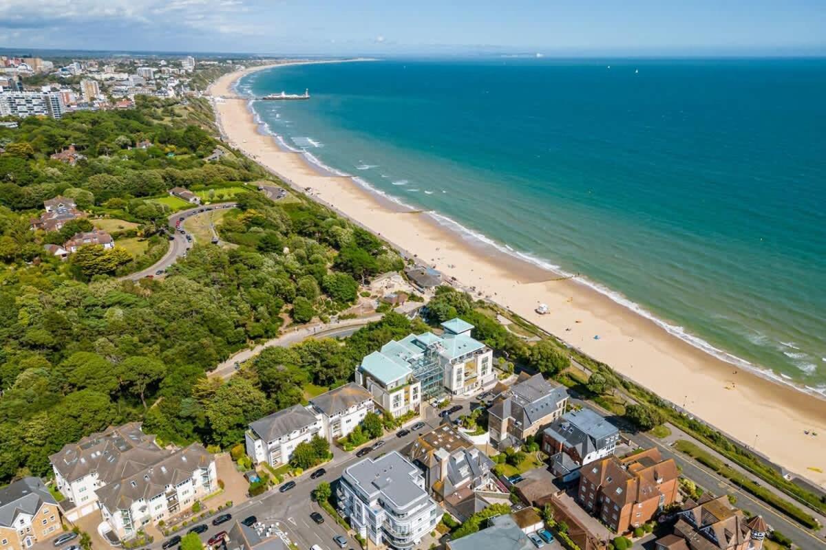 Vila Middle Chine Bournemouth Exteriér fotografie